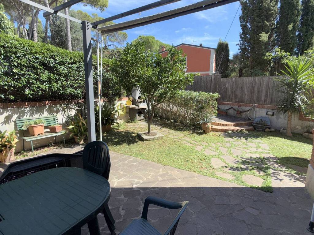 Appartamento a Rosignano marittimo in Via Telemaco Signorini - Foto 2