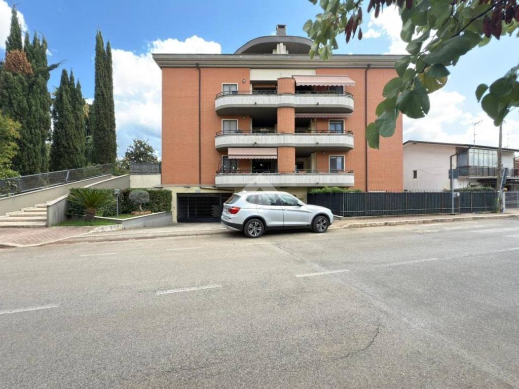 Appartamento a Sermoneta in Via Carrara, 3 - Foto 3