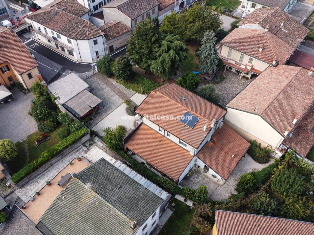 Villa a Rodigo in via cerchie - Foto 3