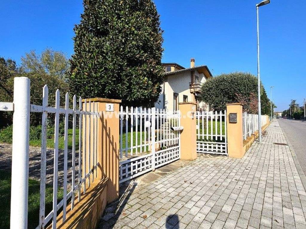 Villa a Borgo virgilio in Via XXV aprile 5 - Foto 4
