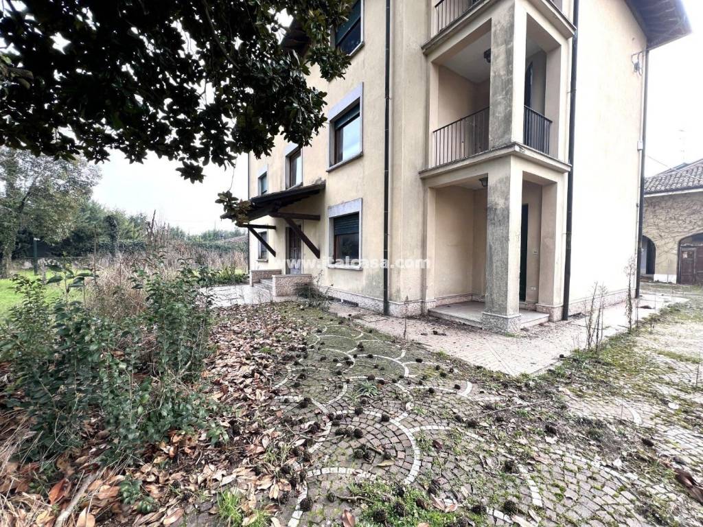 Villa a Borgo virgilio in Strada Romana - Foto 3