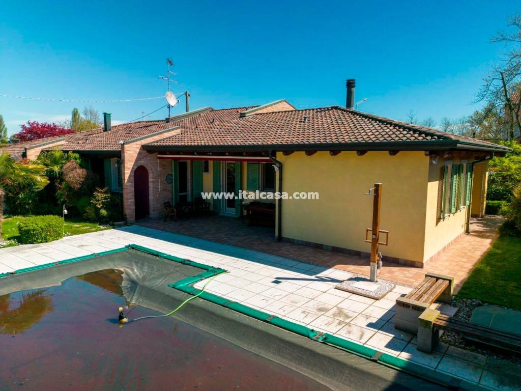 Villa a Curtatone - Foto 2