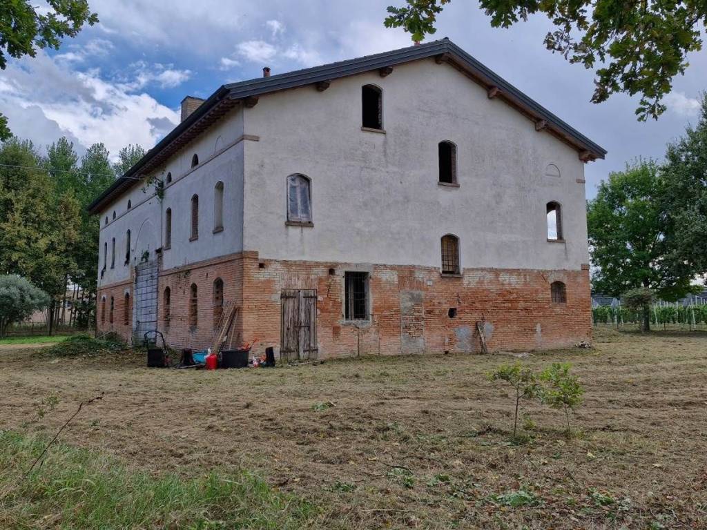 Casa indipendente a Bomporto in Via Carrate - Foto 2