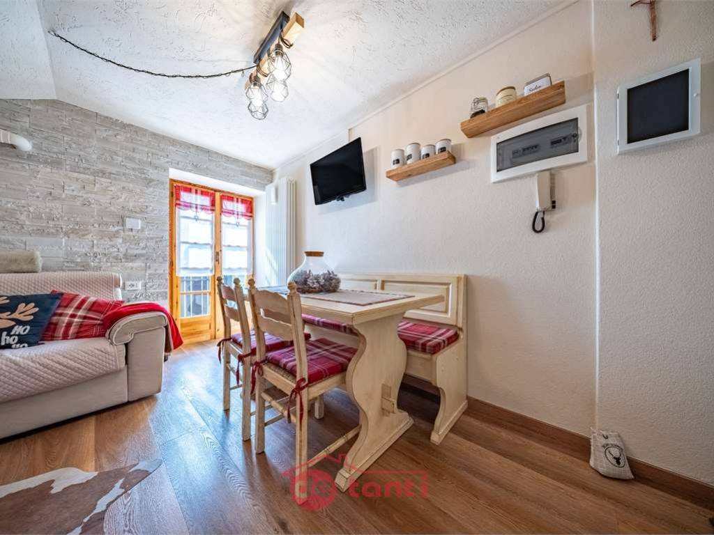 Appartamento a Campodolcino in Via Tini - Foto 4