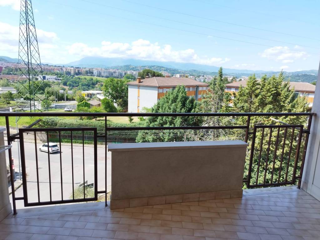Appartamento a Benevento in Via San Giuseppe Moscati - Foto 4