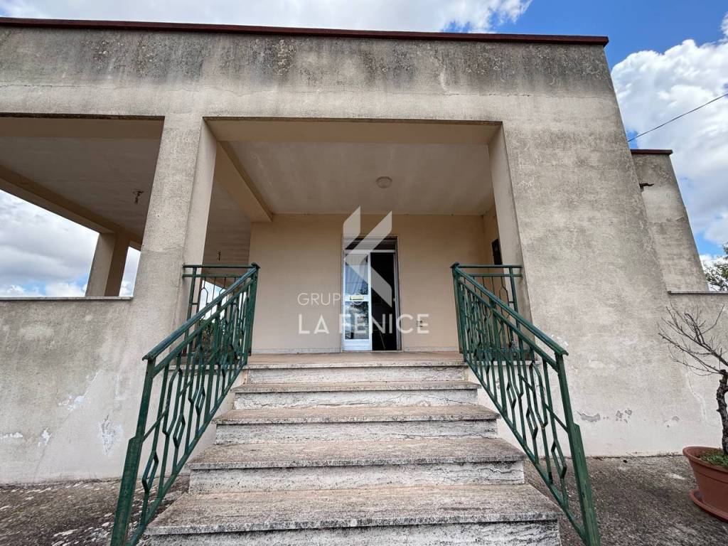 Villa a Martina franca in strada madonna del pozzo - Foto 3