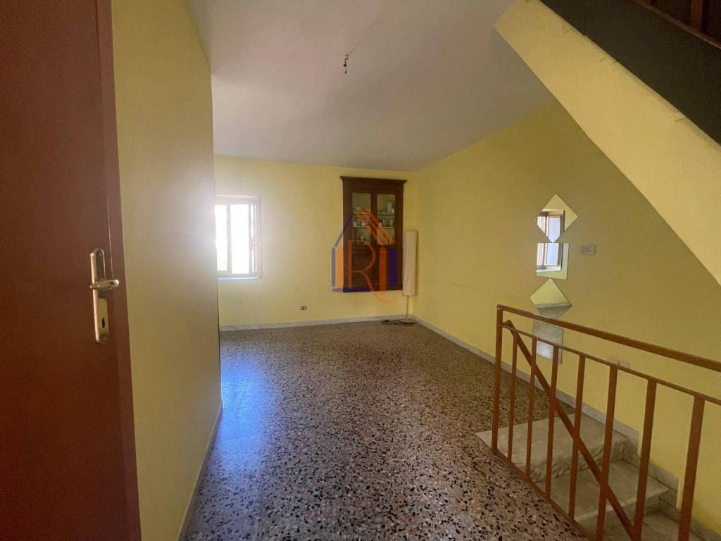 Appartamento a Lamezia terme in Via Crocefisso, 43 - Foto 4