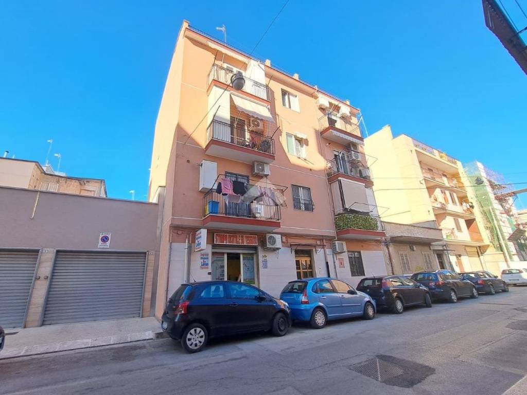 Appartamento a Barletta in Via Fratelli Ignazio e Nicola Monterisi - Foto 2