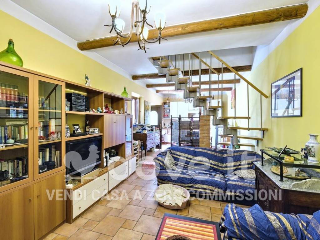 Appartamento a Cittiglio in Via Roma, 18 - Foto 5