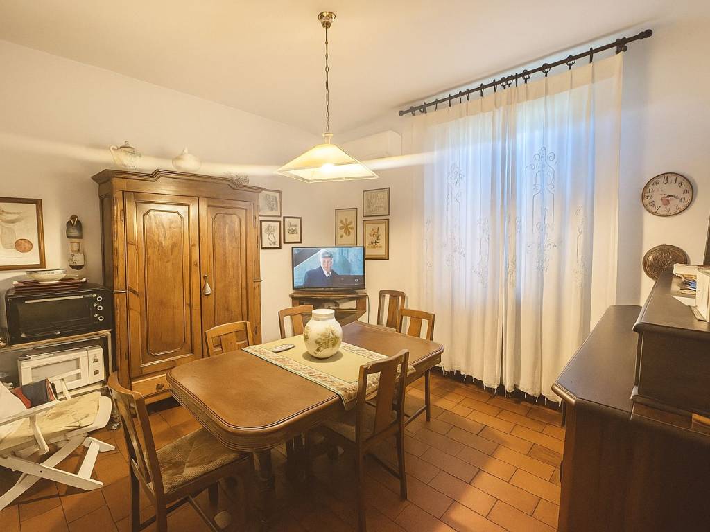 Villa a Campi bisenzio in Via Venezia - Foto 4