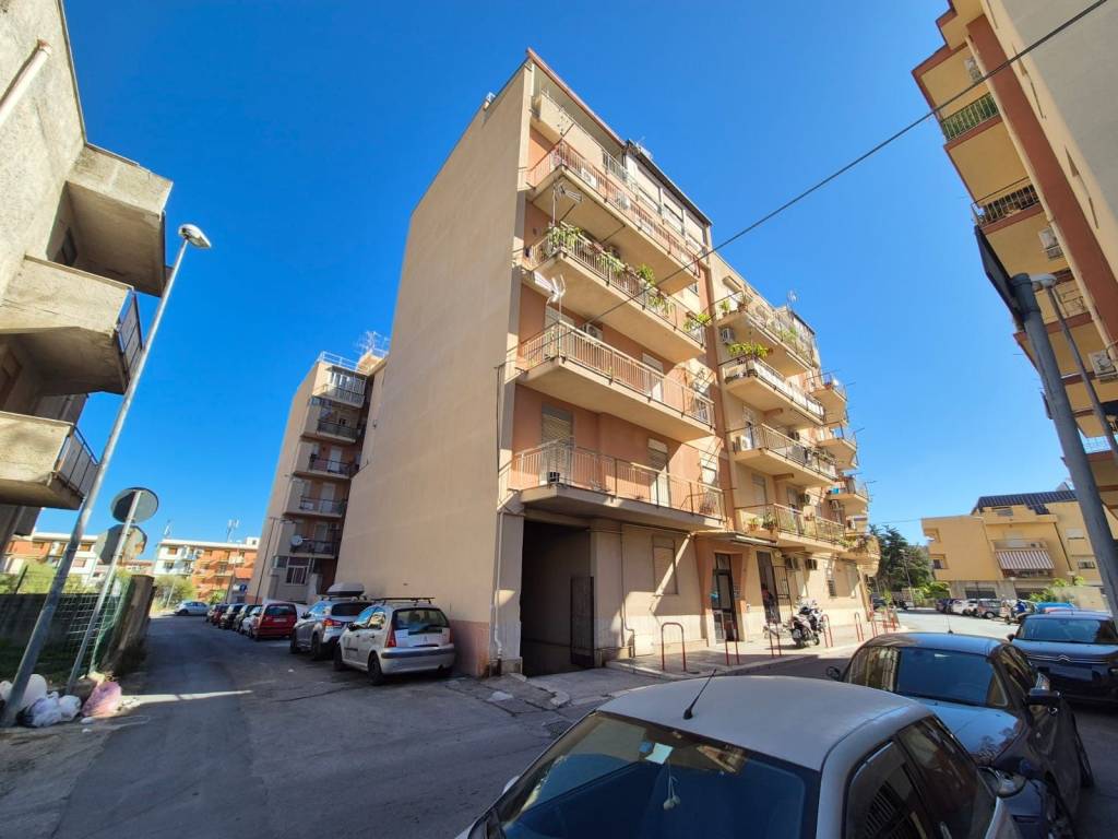 Appartamento a Carini in Via Campania, 12 - Foto 3