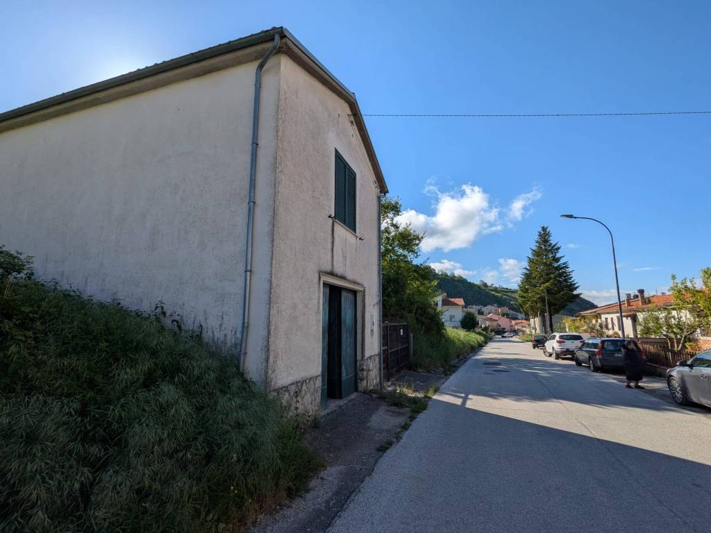 Casa indipendente a Miranda in Via Giovanni Paolo II - Foto 3