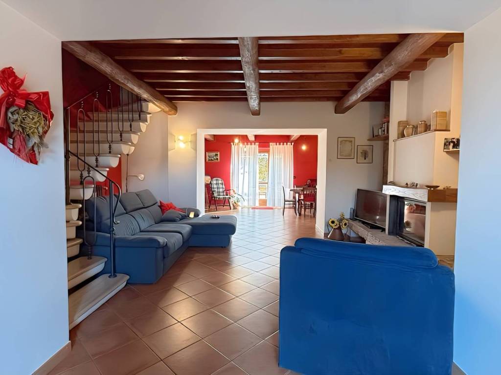 Casa indipendente a Rieti in Via Vena - Foto 4