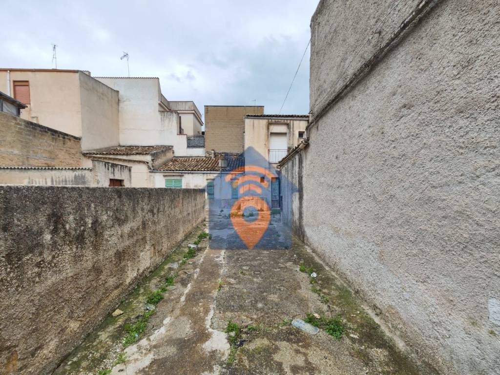 Casa indipendente a Castelvetrano in Via Brennero - Foto 4