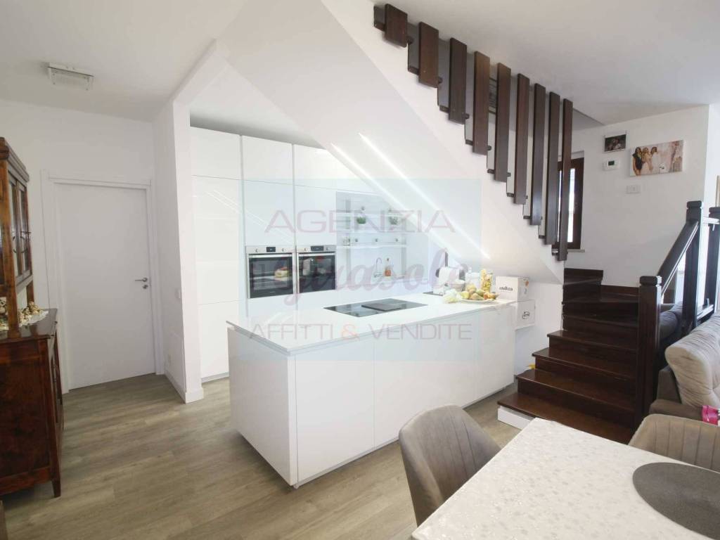 Appartamento a Alba adriatica in Via Gorizia, 44 - Foto 5