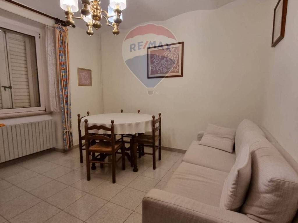 Casa indipendente a San pietro avellana in Via Alessandro Marracino, 27 - Foto 2