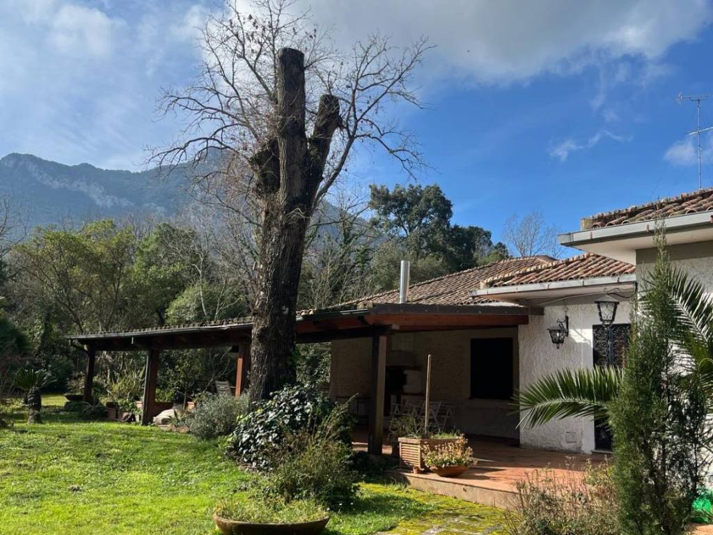 Villa a Sabaudia in Via delle Felci - Foto 2