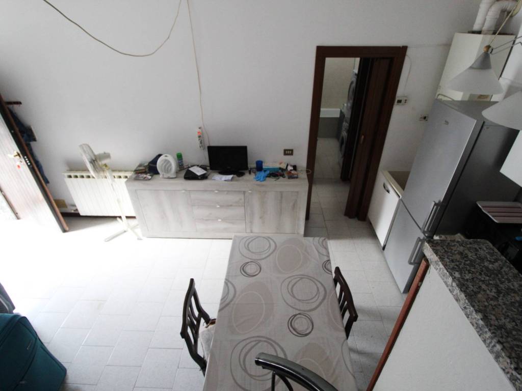 Appartamento a Gorla maggiore in Via Roma, 11 - Foto 2