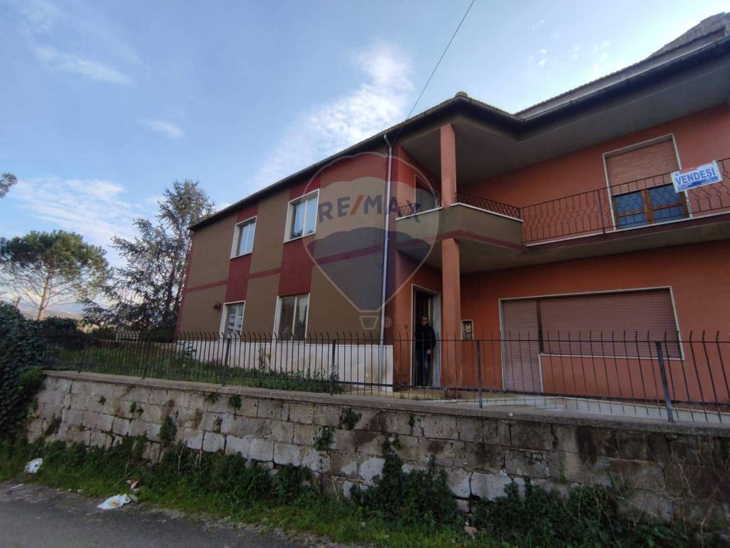Casa indipendente a Sant'agata de' goti - Foto 2