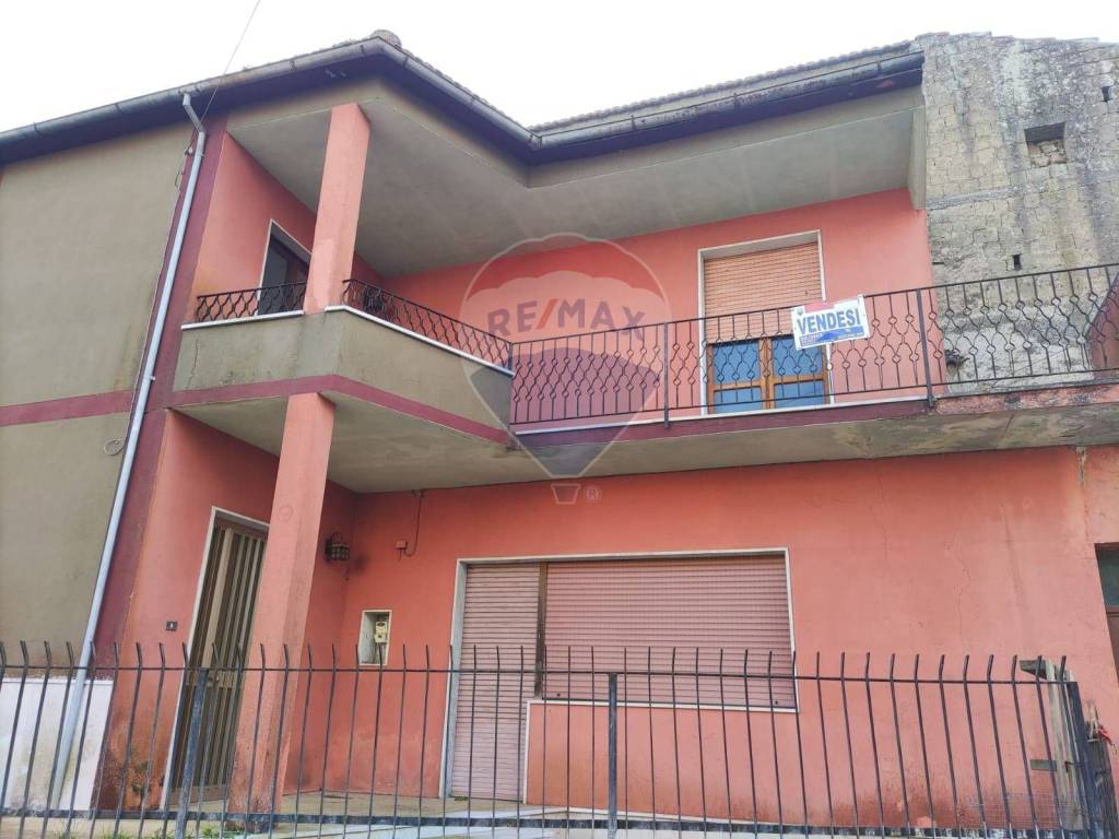 Casa indipendente a Sant'agata de' goti - Foto 3