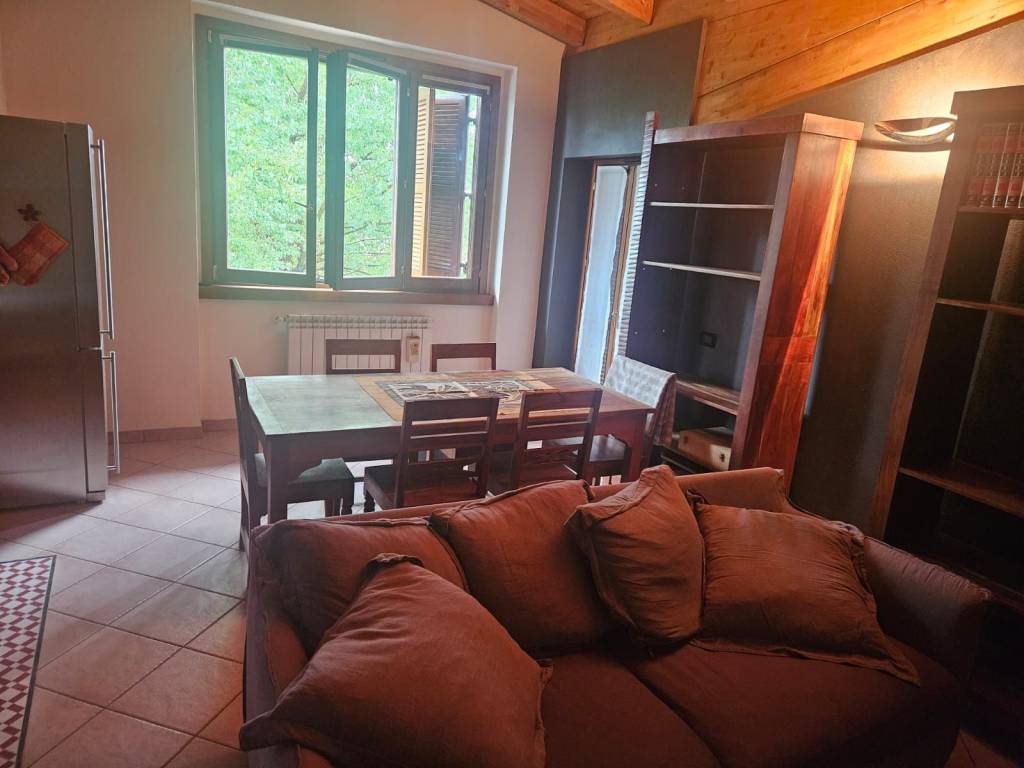 Appartamento a Rovellasca in Via Monte Grappa - Foto 4