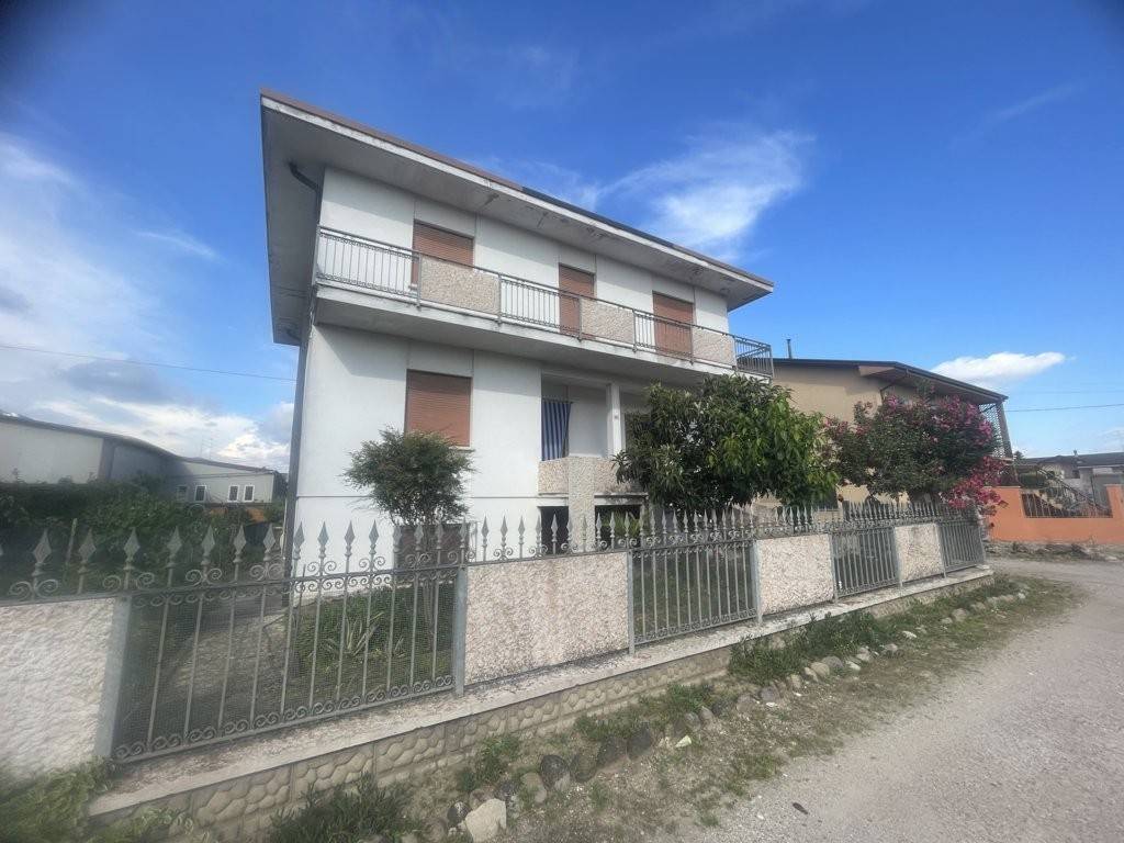 Villa a Bovolone - Foto 2