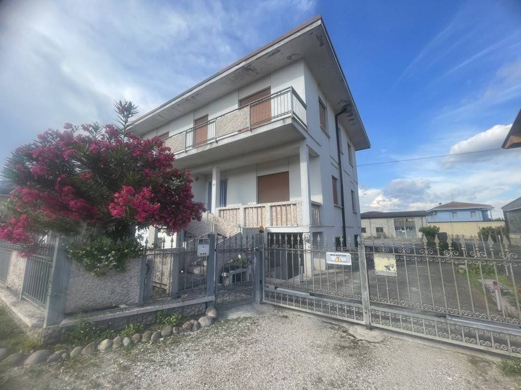 Villa a Bovolone - Foto 3