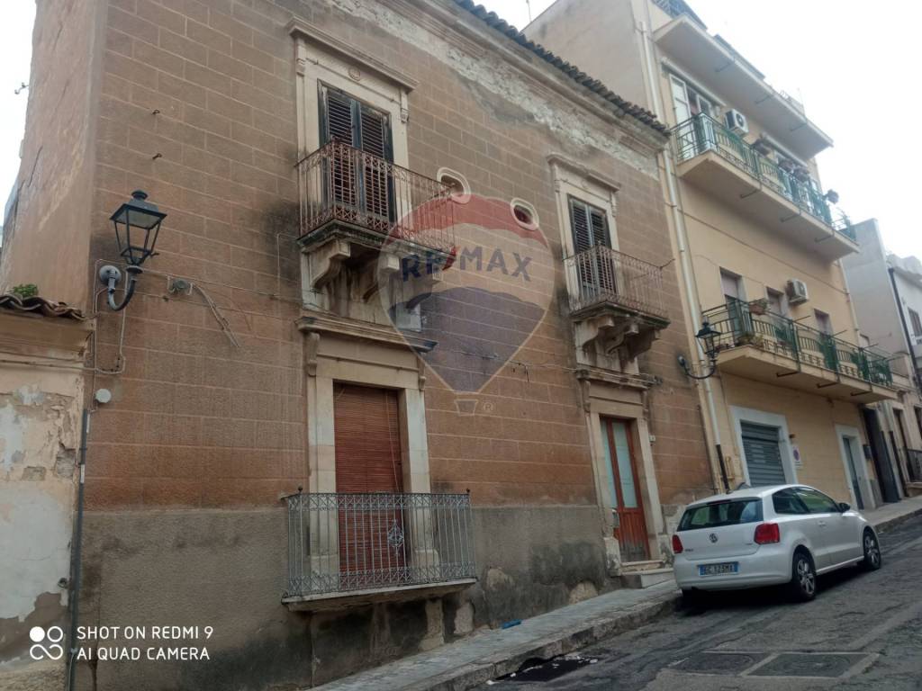 Appartamento a Comiso in via conte di torino, 118 - Foto 3
