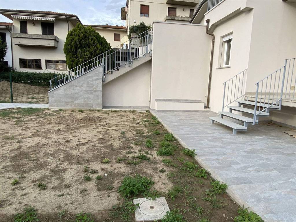 Appartamento a Pistoia in Viale Adua s.n.c - Foto 5