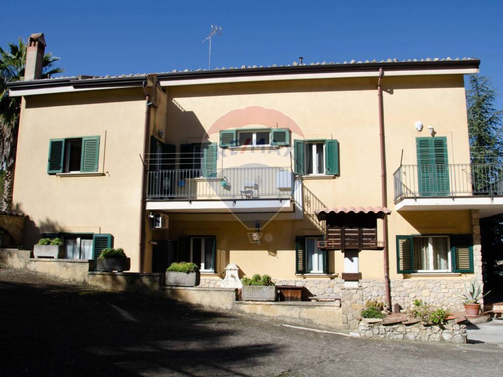 Villa a Enna in STRADA VICINALE KAMUTH CAMMARATA - Foto 2