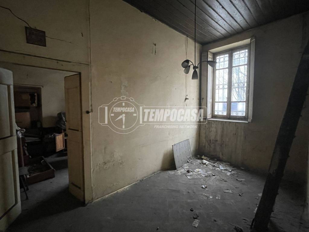 Appartamento a Castellanza in Via Eugenio Cantoni 41 - Foto 5