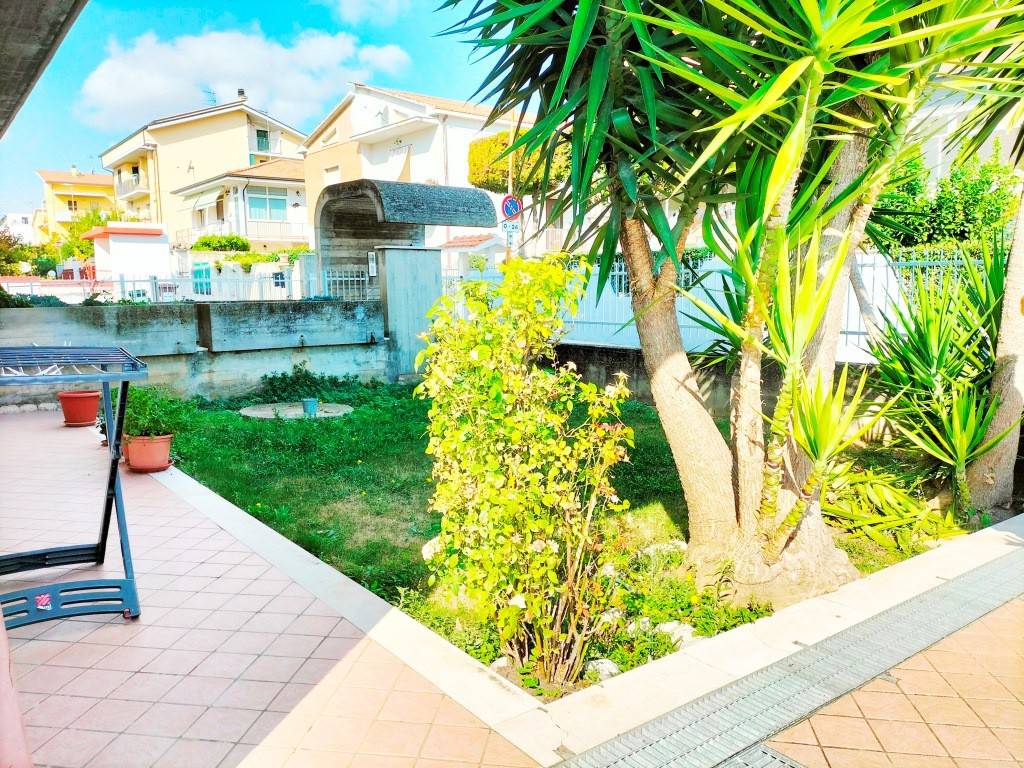 Appartamento a Giulianova in Via Pellicciardi, 30 - Foto 5