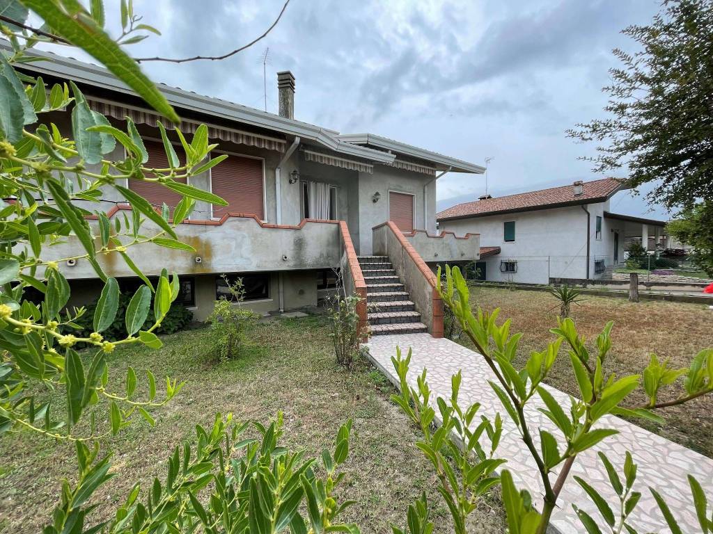 Villa a Porto viro - Foto 2