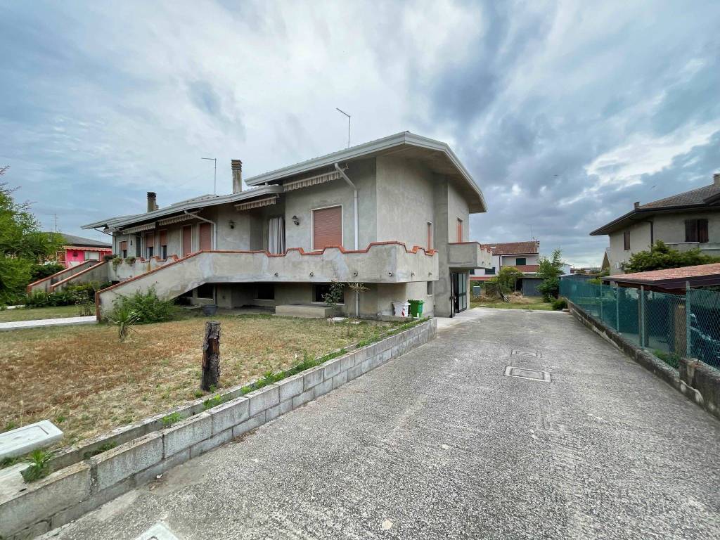 Villa a Porto viro - Foto 4