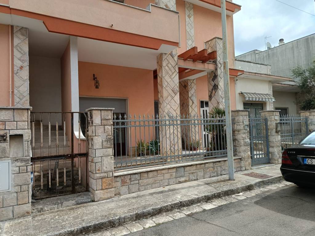 Appartamento a Calimera in Via Dalmazia, 35 - Foto 2