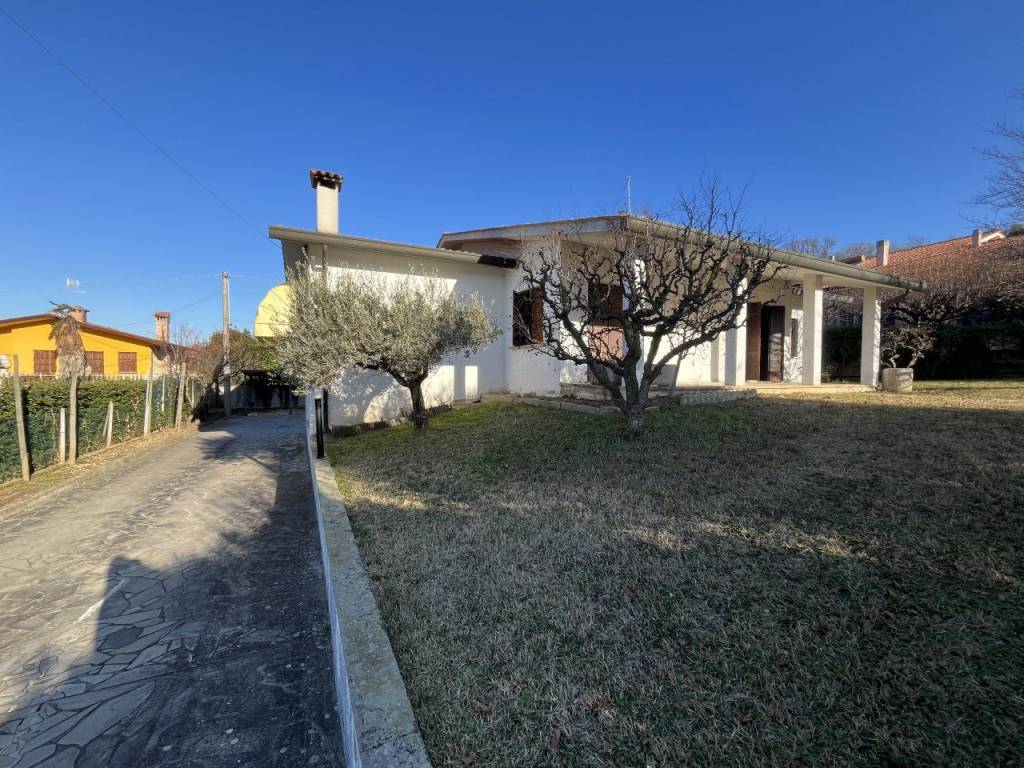 Casa indipendente a Baone in Via Riviera - Foto 2