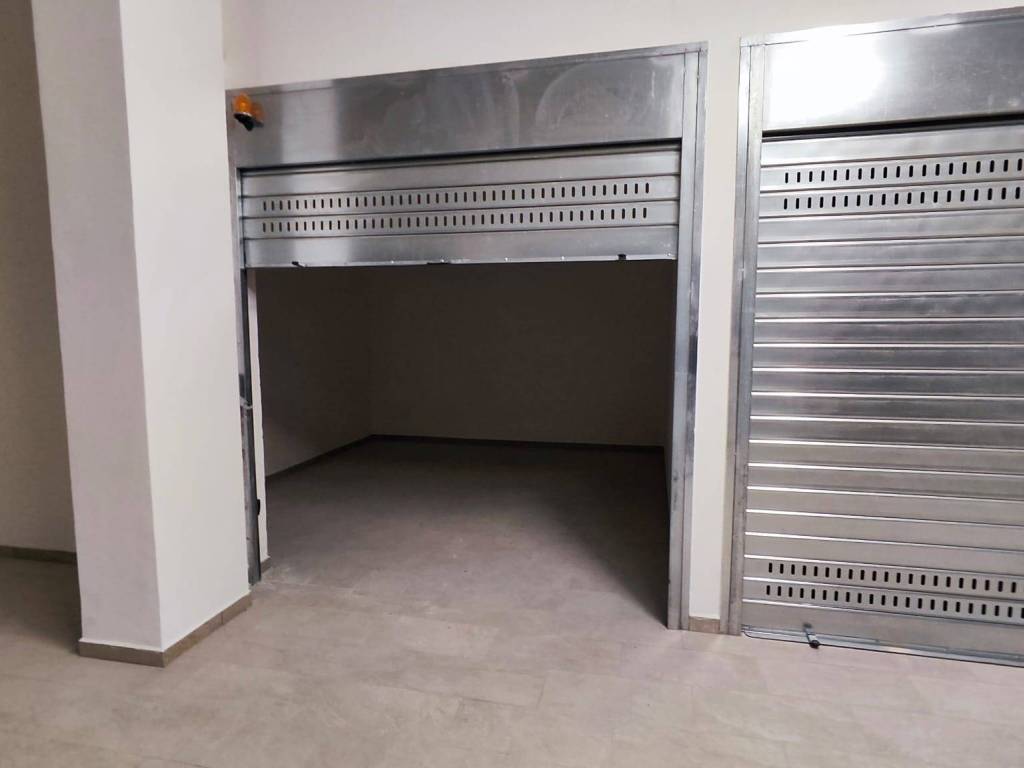 Box / garage a Viterbo in Via Belluno - Foto 2