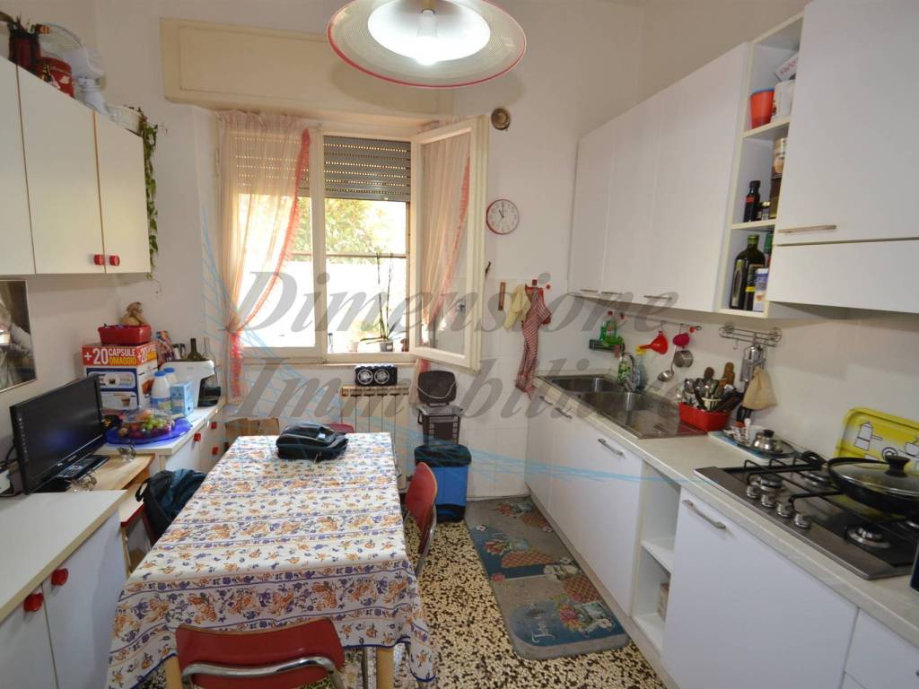 Appartamento a Rosignano marittimo in Via V. Cuoco - Foto 4