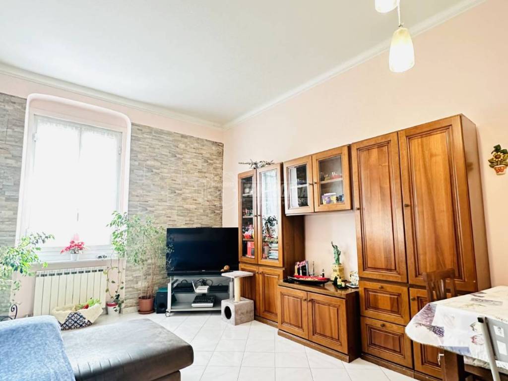 Appartamento a Genova in Via Luigi Carlo Farini 4 - Foto 4