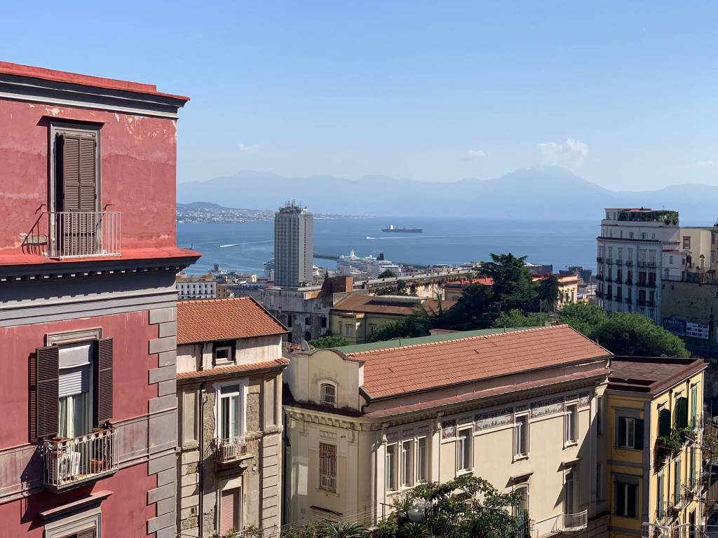 Appartamento a Napoli in Corso Vittorio Emanuele, 411 - Foto 2
