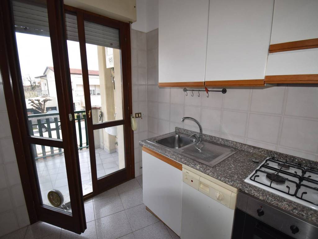 Appartamento a Seravezza in Via Piave - Foto 4