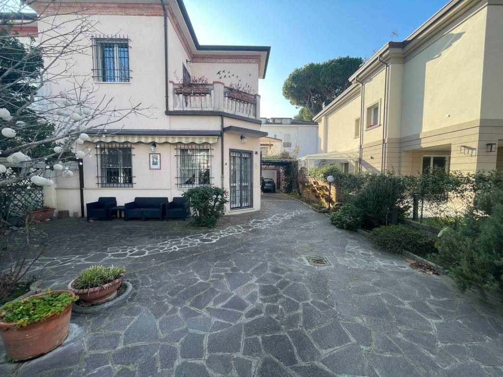 Villa a Cervia in Viale dei Mille - Foto 2