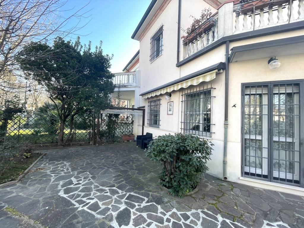 Villa a Cervia in Viale dei Mille - Foto 3