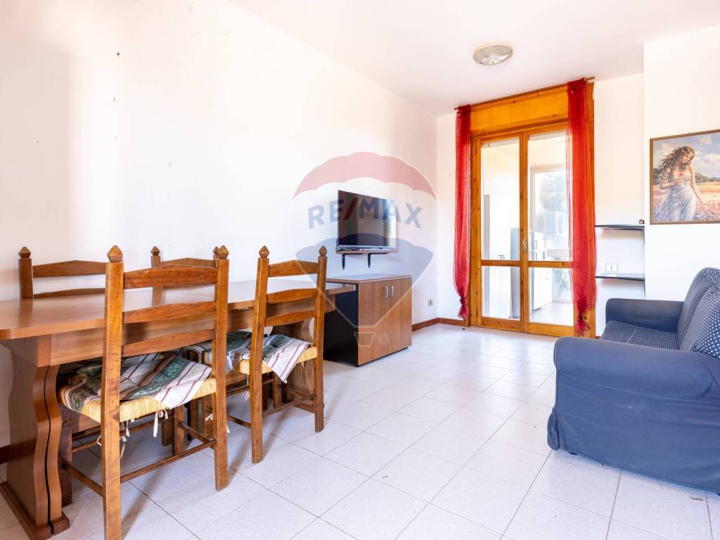 Appartamento a Quartu sant'elena in Via Dei Ginepri - Foto 2