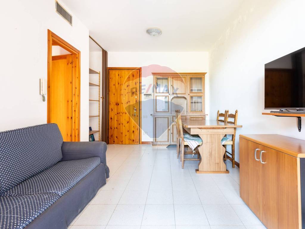 Appartamento a Quartu sant'elena in Via Dei Ginepri - Foto 4