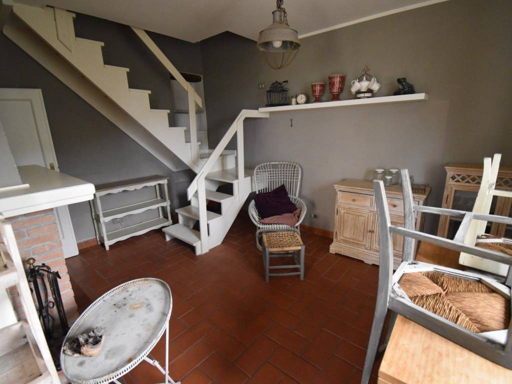 Casa indipendente a Pietrasanta in Via Solaio - Foto 2