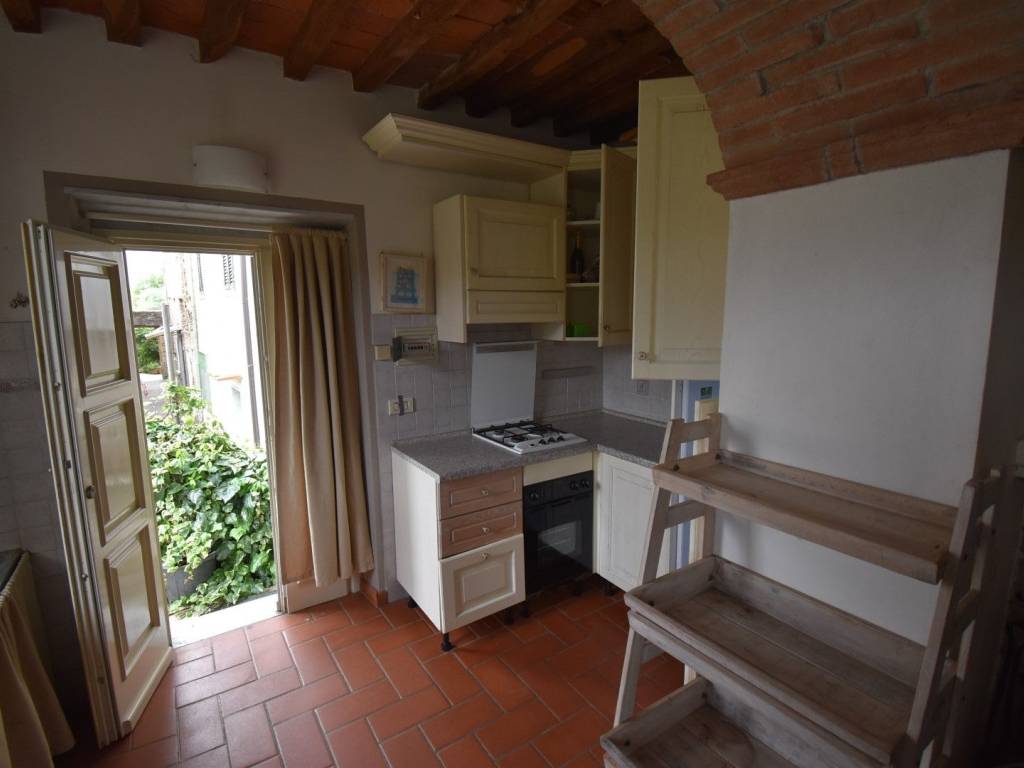 Casa indipendente a Pietrasanta in Via Solaio - Foto 3
