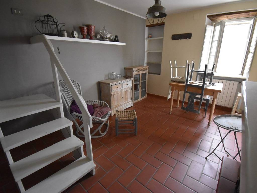 Casa indipendente a Pietrasanta in Via Solaio - Foto 4