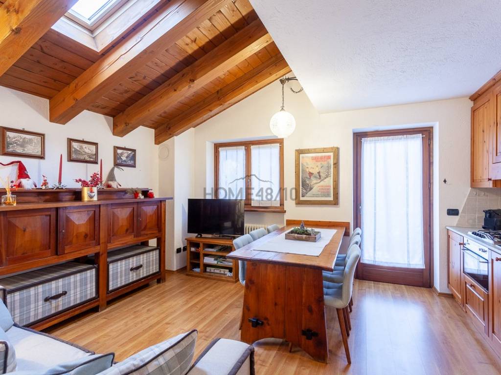 Villetta a schiera a Courmayeur in Via Circonvallazione, 52 - Foto 5