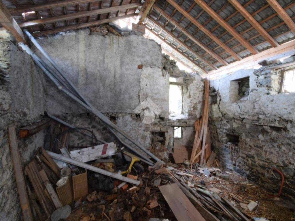 Casa indipendente a Antey-saint-andrè in Località Liex - Foto 3